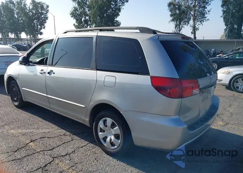 2005 Toyota Sienna Ce z USA, uszkodzony, nr VIN 5TDZA23C45S279947